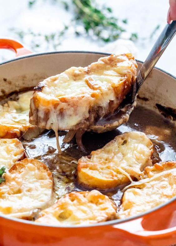 Quick and Easy French Onion Soup Recipe