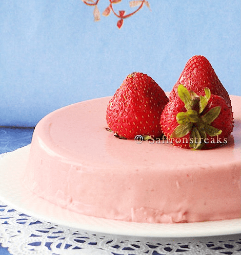 delicate cocoa yoghurt cake with strawberries