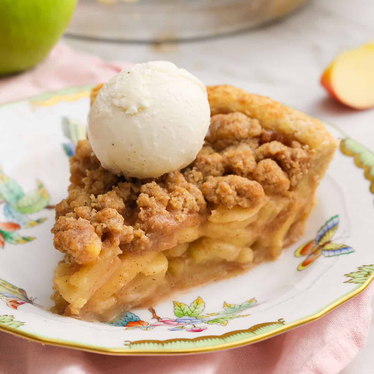 crumbled apple pie
